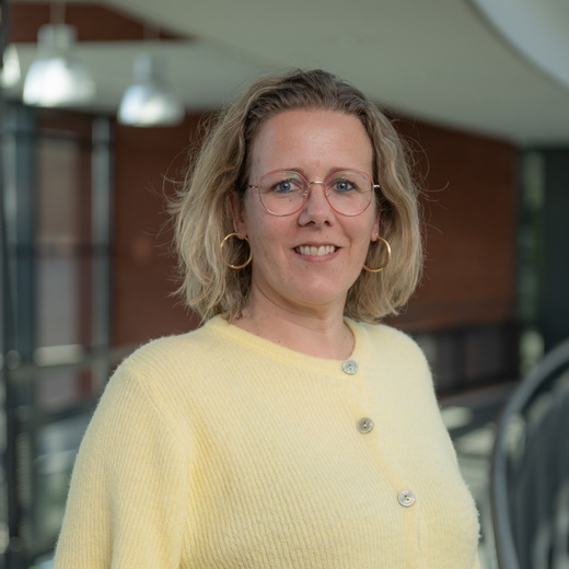 Chantal Raes | Secretaris